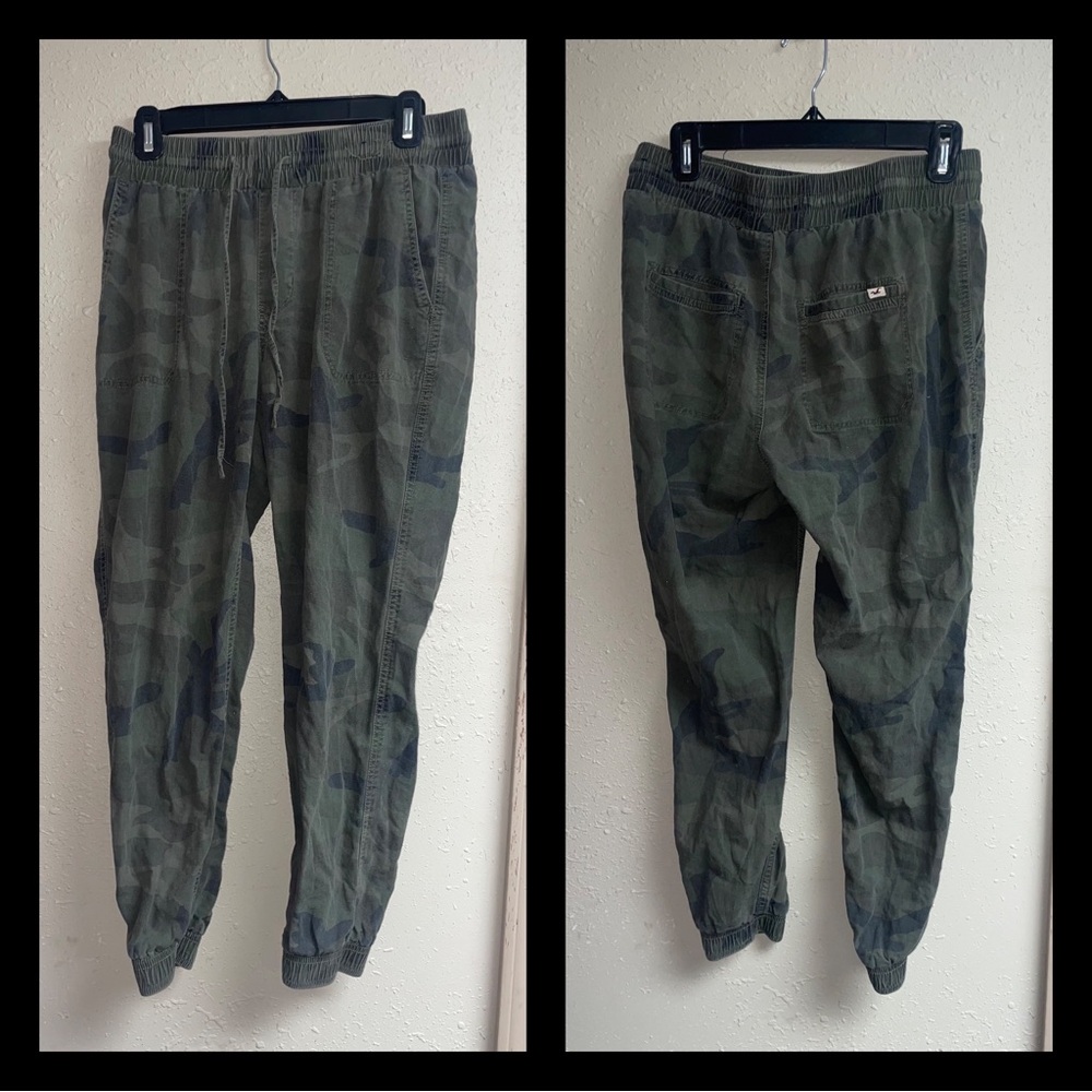 Hollister cargo jogger pants